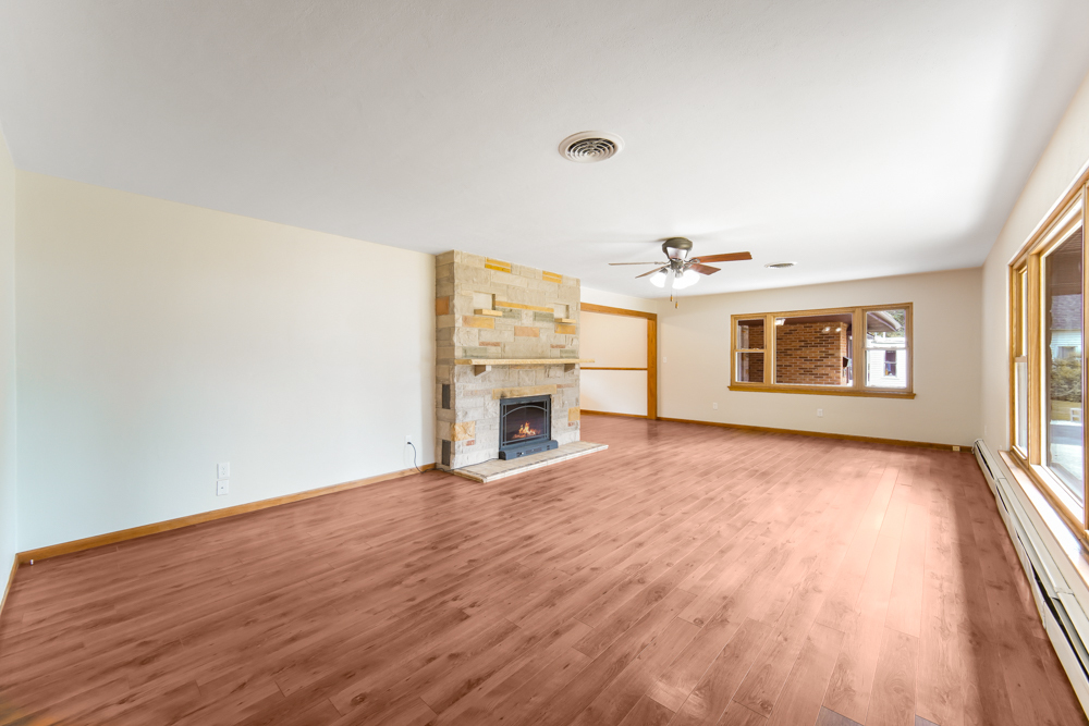 Property Photo:  502 8th Street  IL 60444 