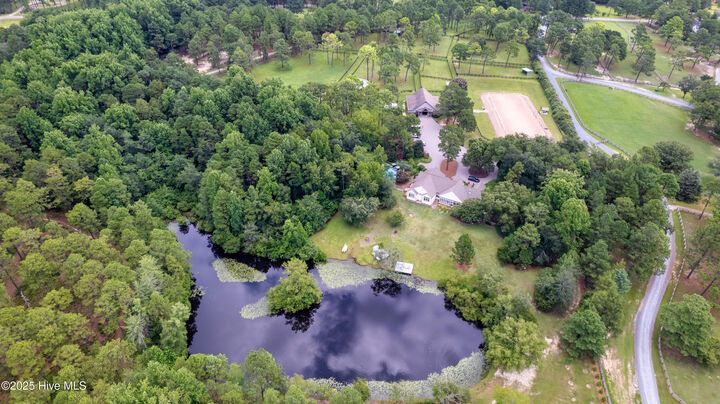 Property Photo: 194 Tamarack Lane NC 28394