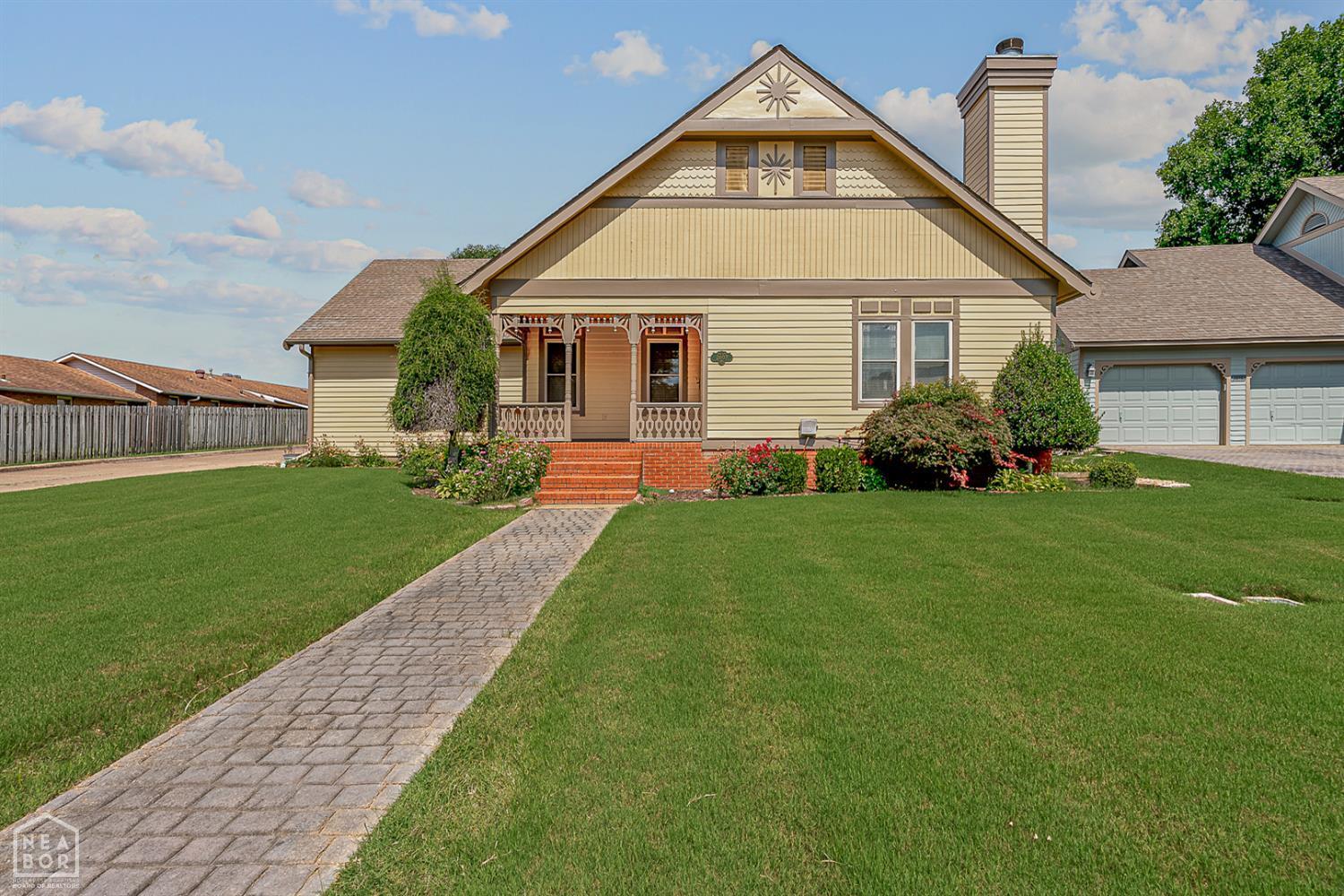 Property Photo: 2607 Greenbriar AR 72401