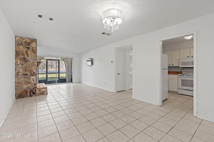 Property Photo:  1530 El Prado Road 2  FL 32216 