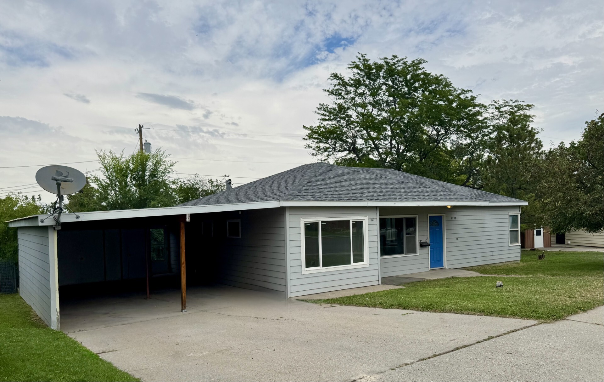 Property Photo:  1708 8th Avenue  MT 59601 
