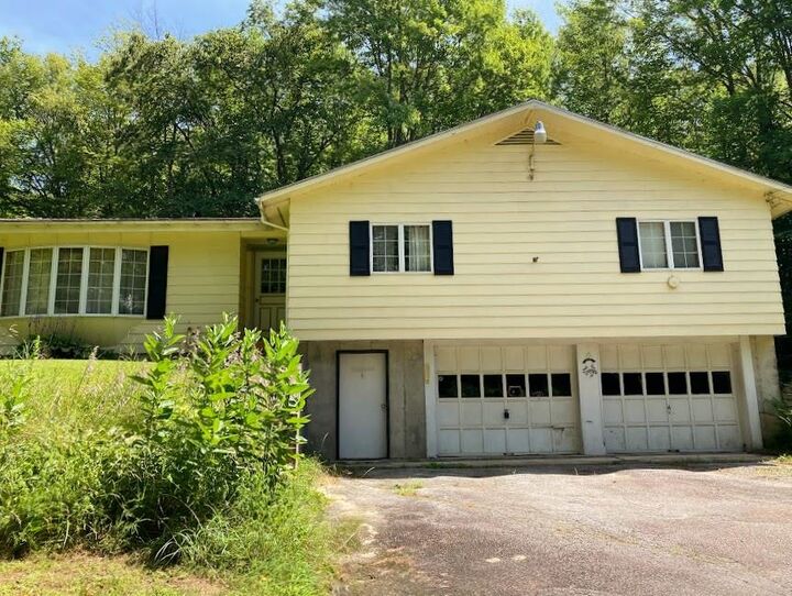 Property Photo: 413 Lancaster Road NH 03582
