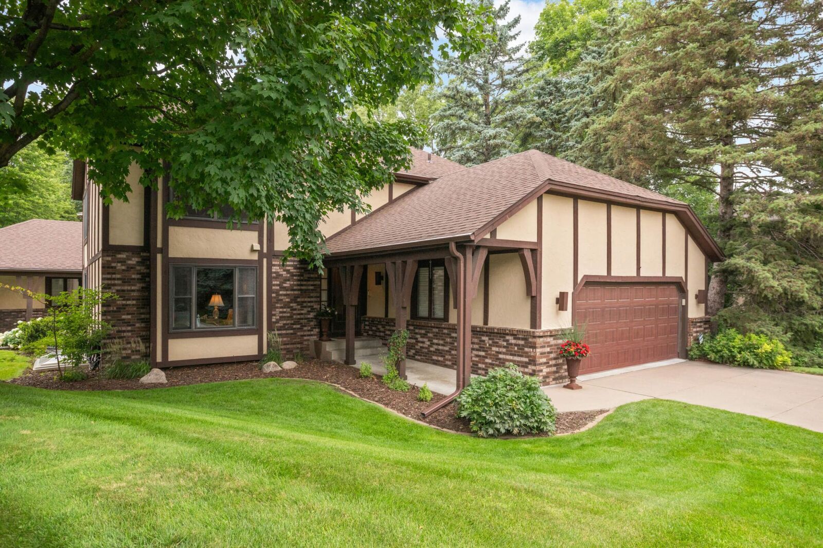 Property Photo:  7708 Tanglewood Court  MN 55439 