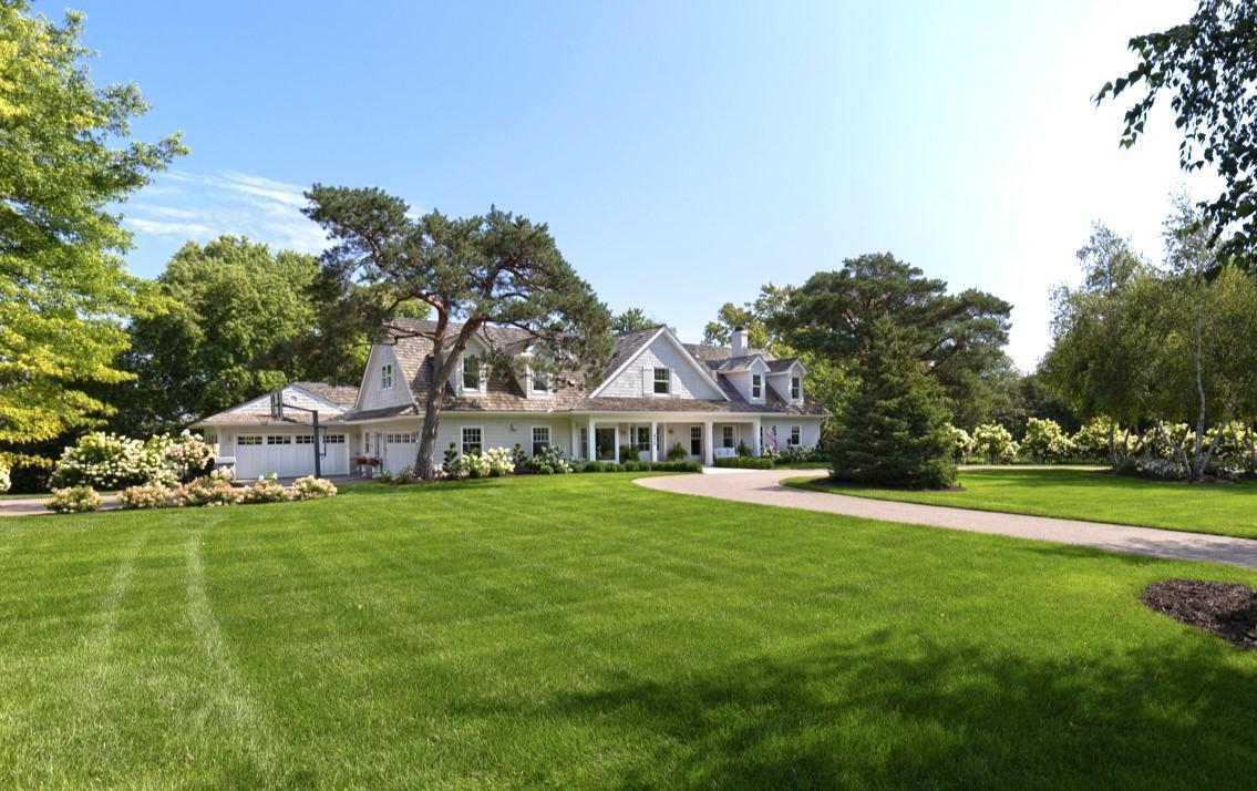Property Photo: 415 Highcroft Road MN 55391