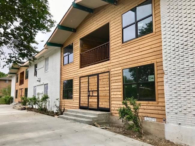 Property Photo:  5520 Gaston Avenue 109  TX 75214 