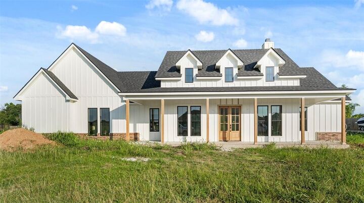Property Photo: 1028 Cecilia Court TX 76706