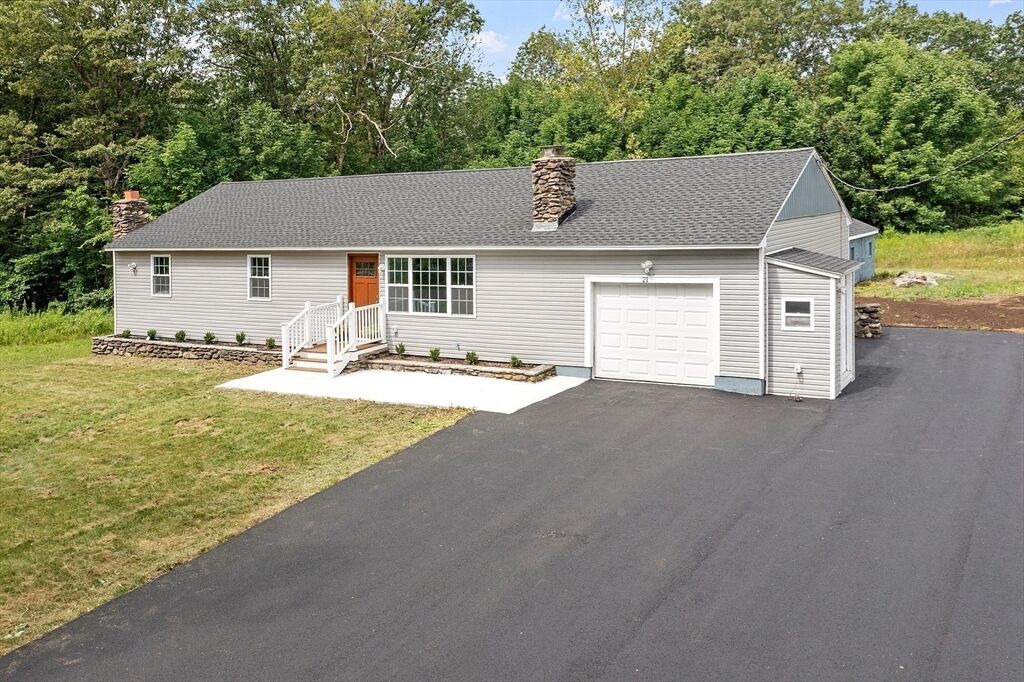 Property Photo:  21 Davis Rd  MA 01473 