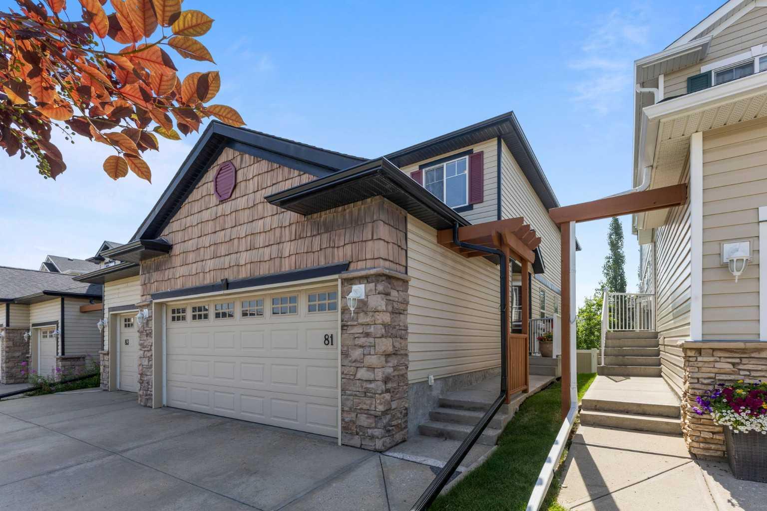 Photo de la propriété: 81 Royal Birch Mount NW AB T3G 5W8