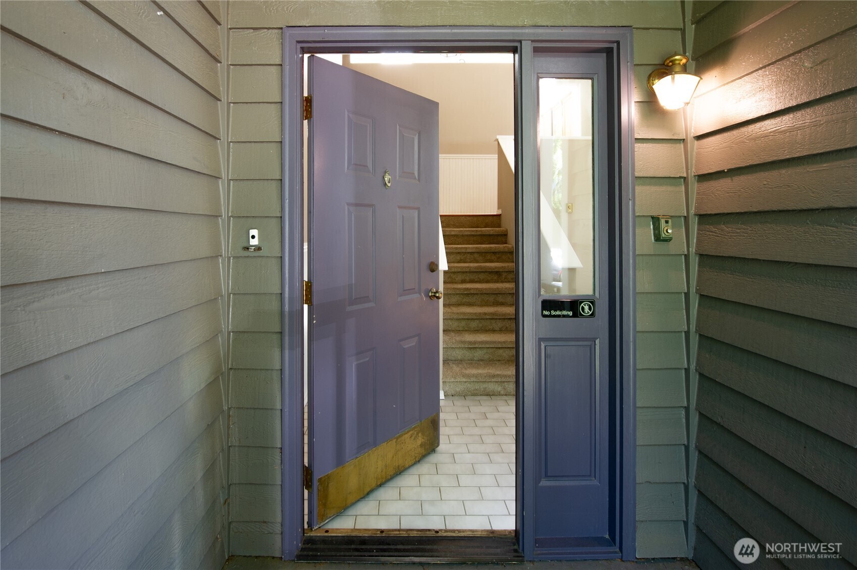 Property Photo: 12125 53rd Avenue SE WA 98208
