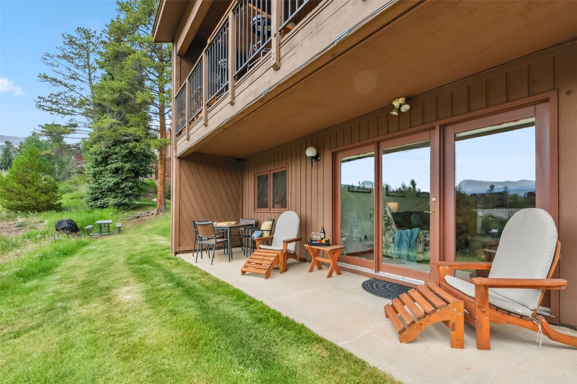 Property Photo:  865 Four Oclock Road E1  CO 80424 
