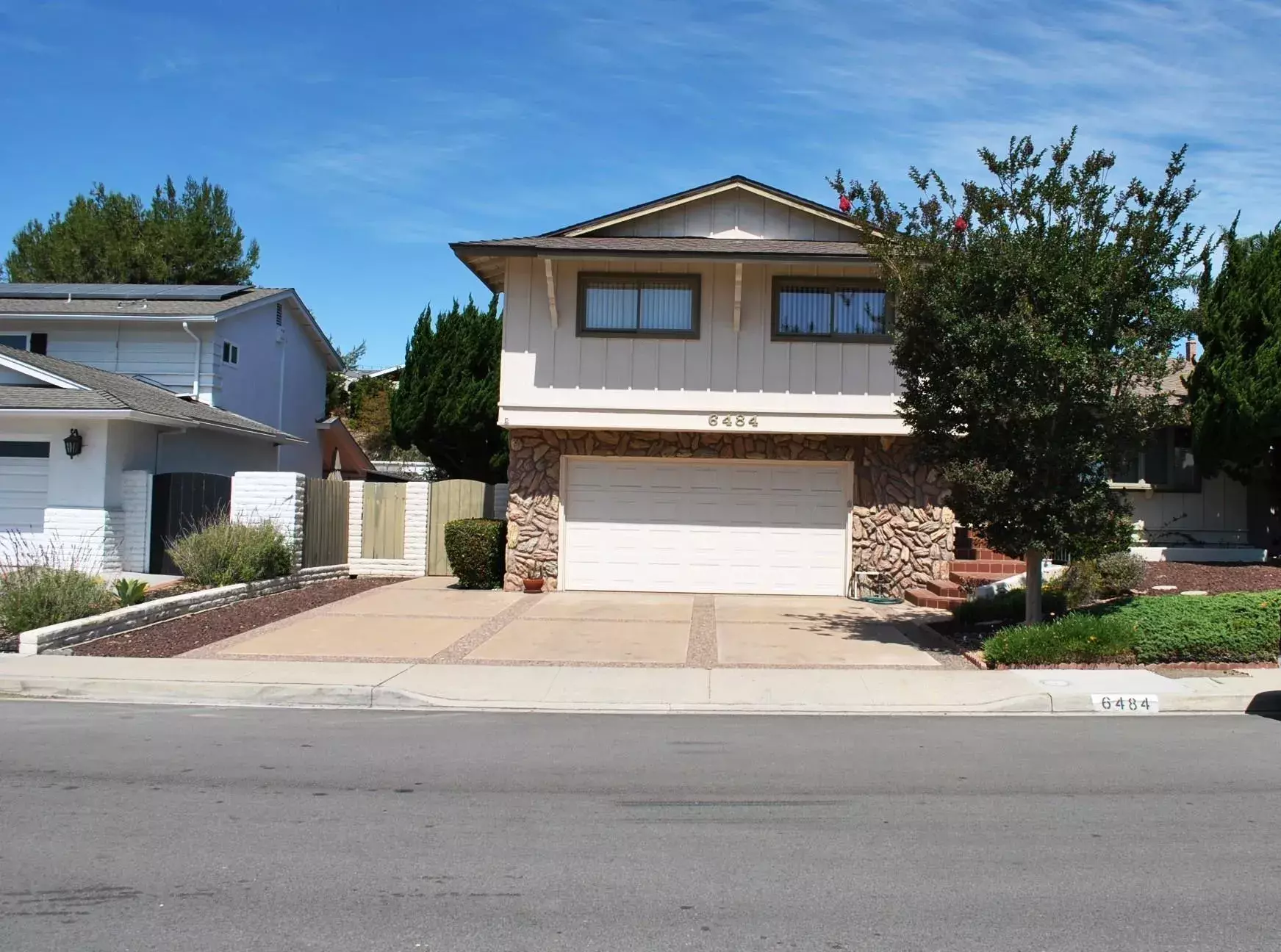 6484 Belle Glade  San Diego CA 92119 photo
