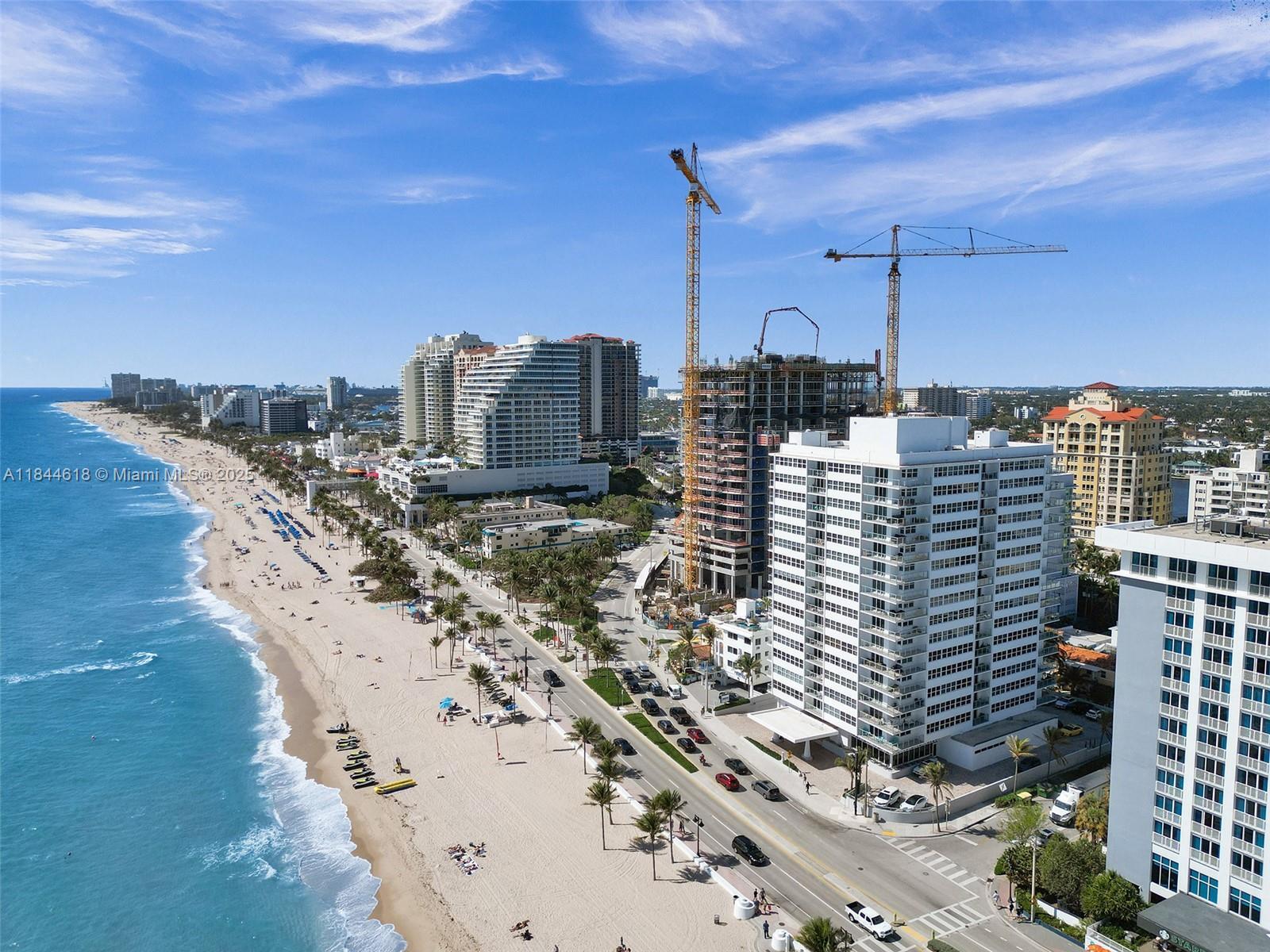 Property Photo: 209 N Fort Lauderdale Beach Blvd 2E FL 33304
