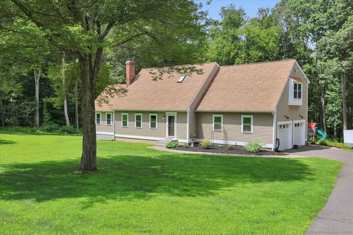 Property Photo:  67 Sean Circle  CT 06238 