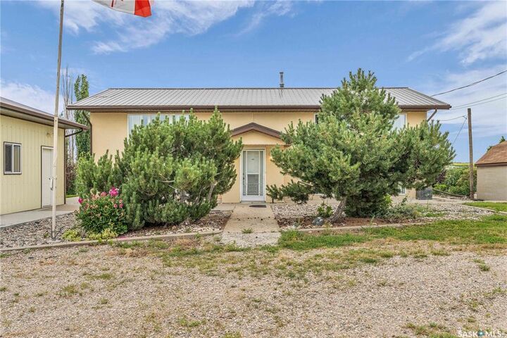 Property Photo:  115 Boyer Drive  SK S0M 0L0 