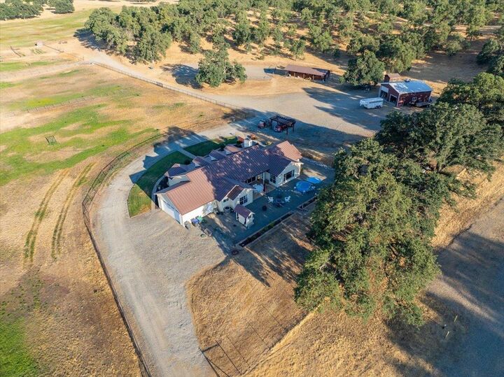 Property Photo: 15775 Red Bank Road CA 96080