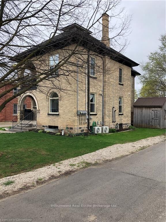 Property Photo:  552 7th Avenue  ON N4N 2J7 