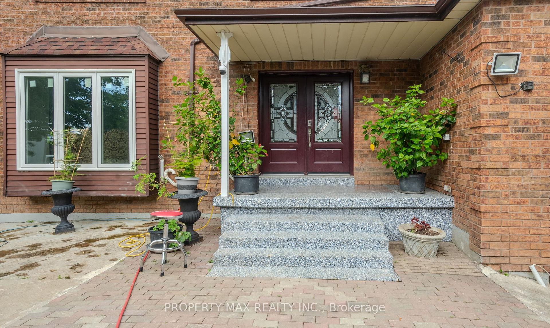 Property Photo: 2086 Solina Road ON L1C 6Z1