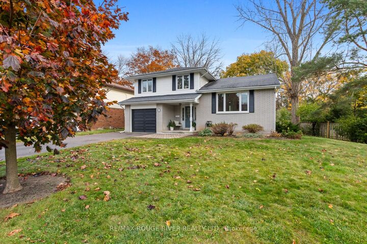 Property Photo:  27 Keller Drive  ON K8P 4B3 