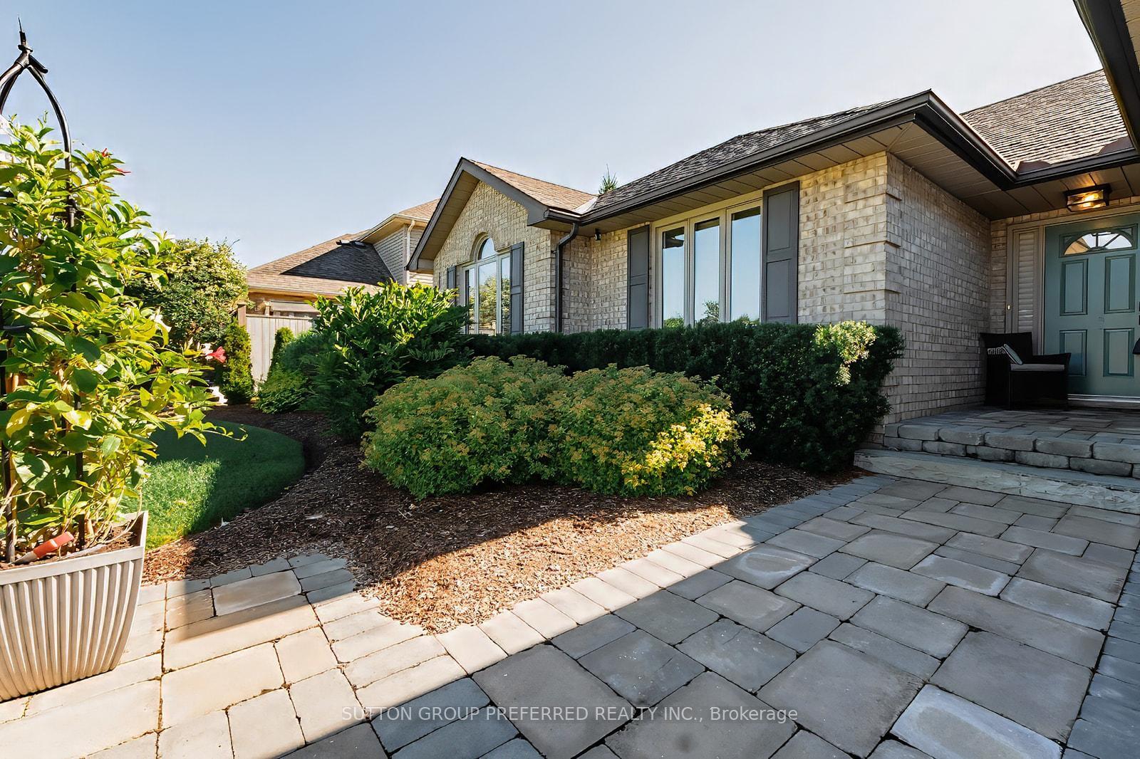 Property Photo: 62 Parkview Drive ON N0L 1G2