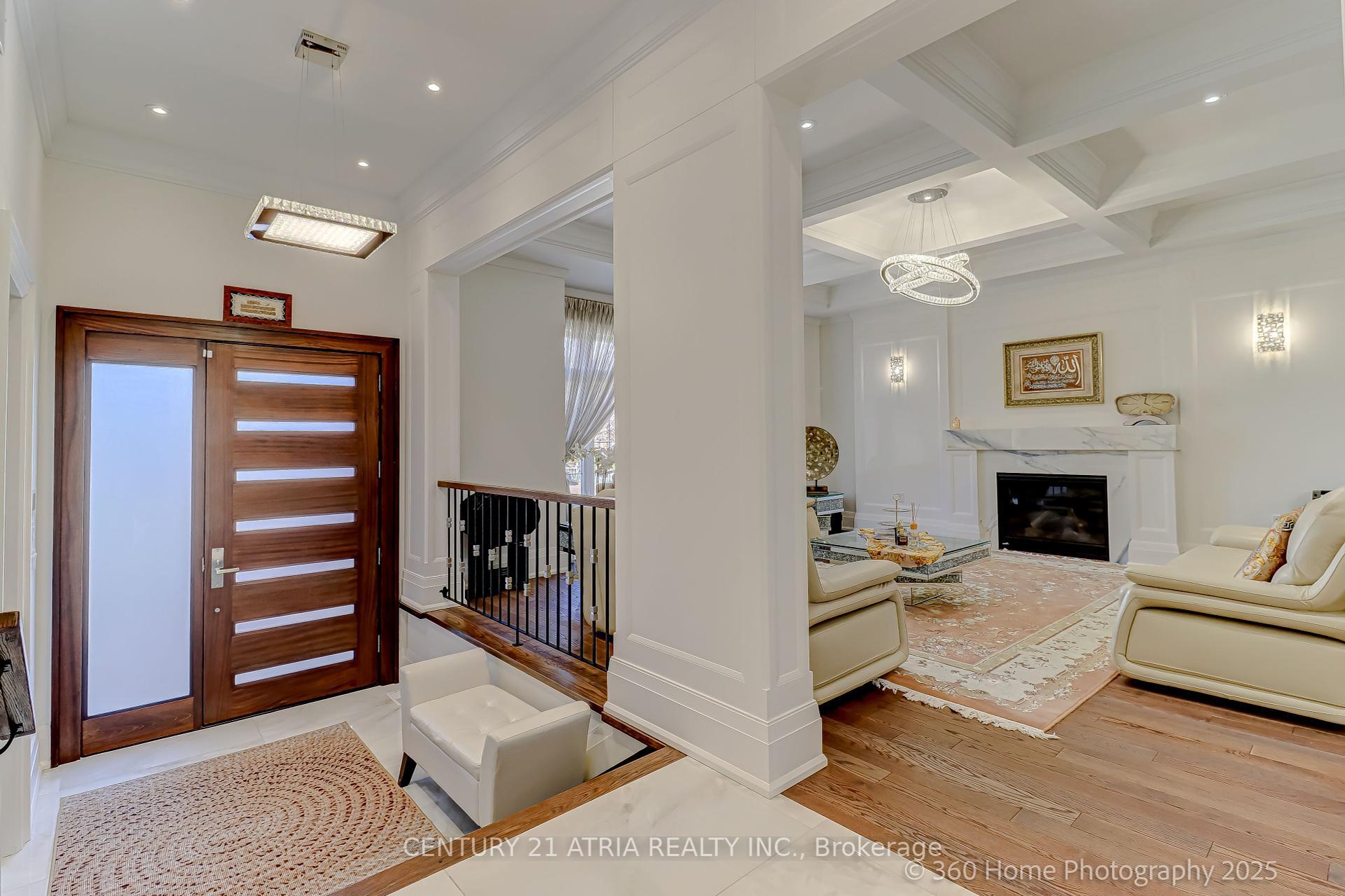 Property Photo: 101 Spruce Avenue ON L4C 6V9