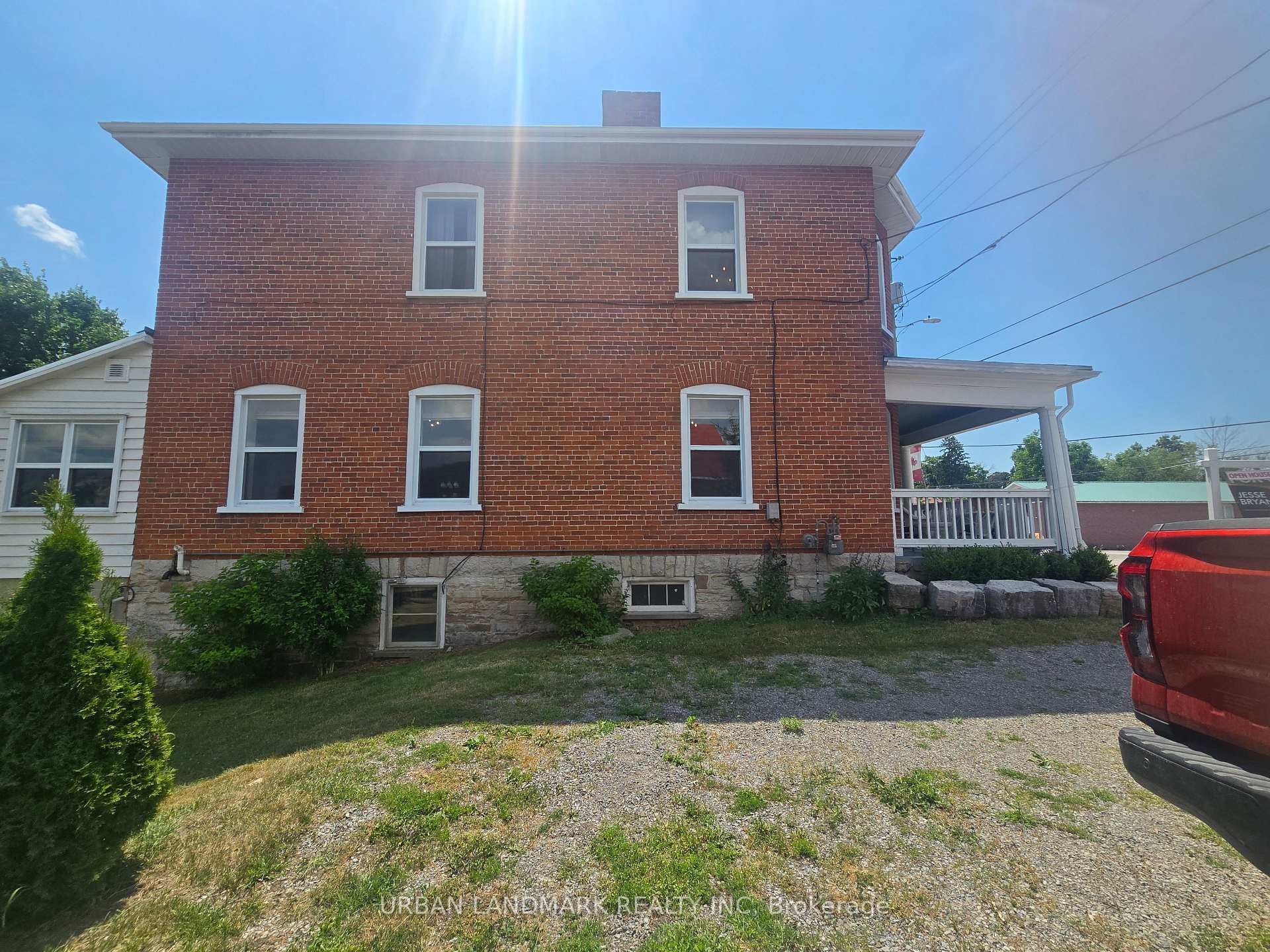 Property Photo: 117 Durham Street S ON K0K 2K0