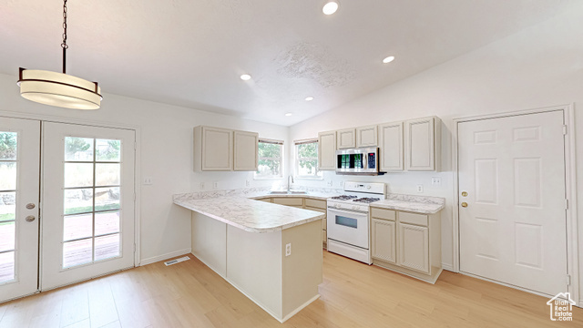 Property Photo: 300 E Magellan Ln UT 84651