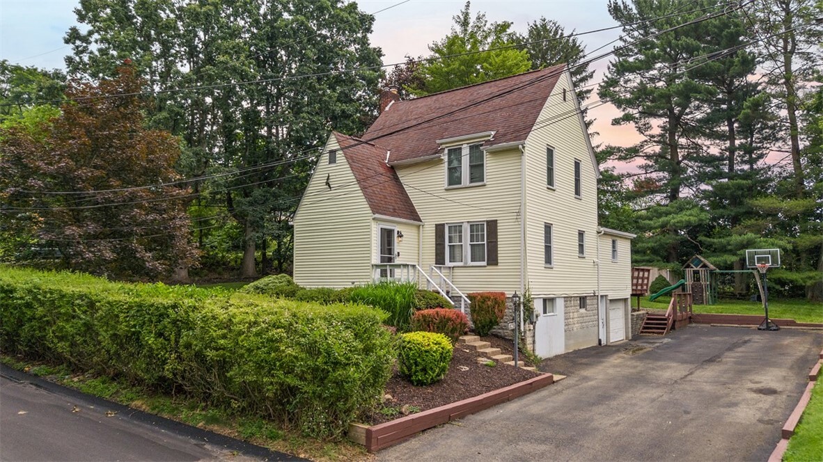 Property Photo: 8236 Louise St. PA 15237