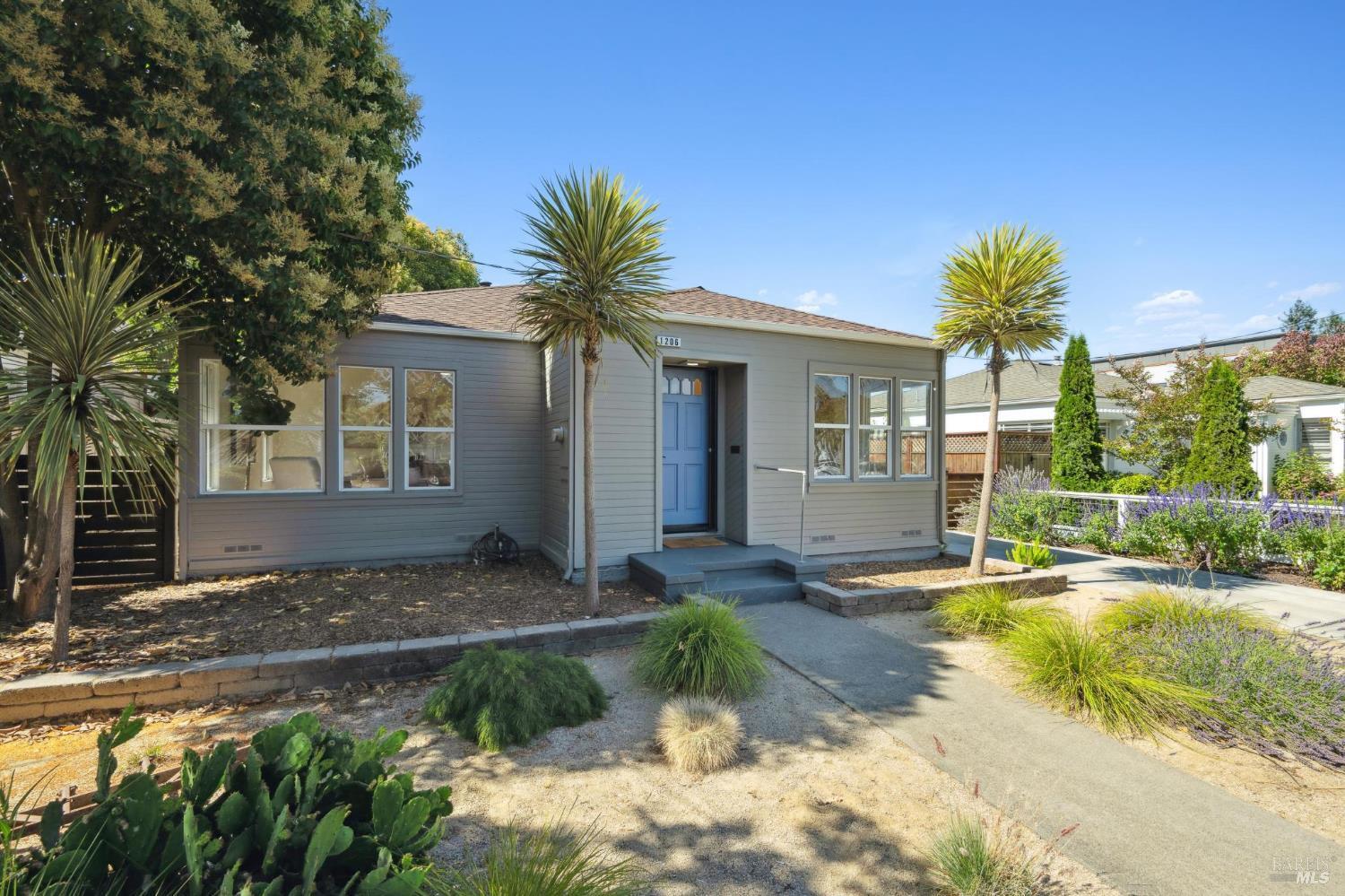 Property Photo: 1206 12th Street CA 95404