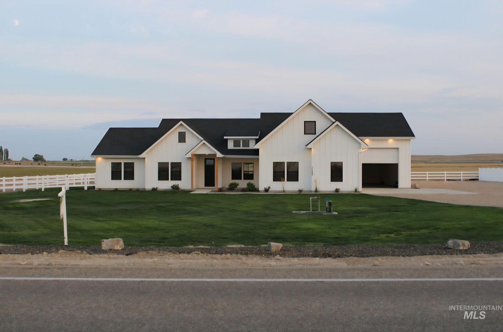 Property Photo: 11303 Missouri Ave. ID 83686