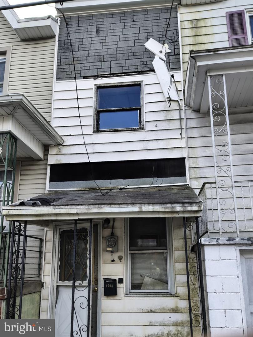 Property Photo:  1004 Brock Street  PA 17921 