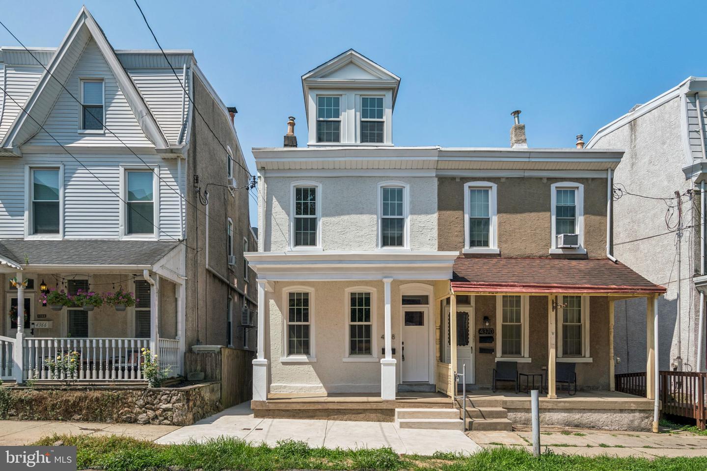 4368 Manayunk Avenue  Philadelphia PA 19128 photo