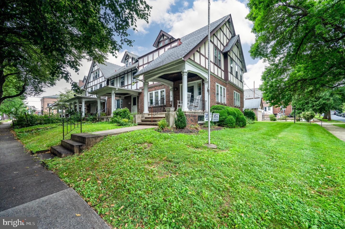 Property Photo: 23 S Park Road PA 19610