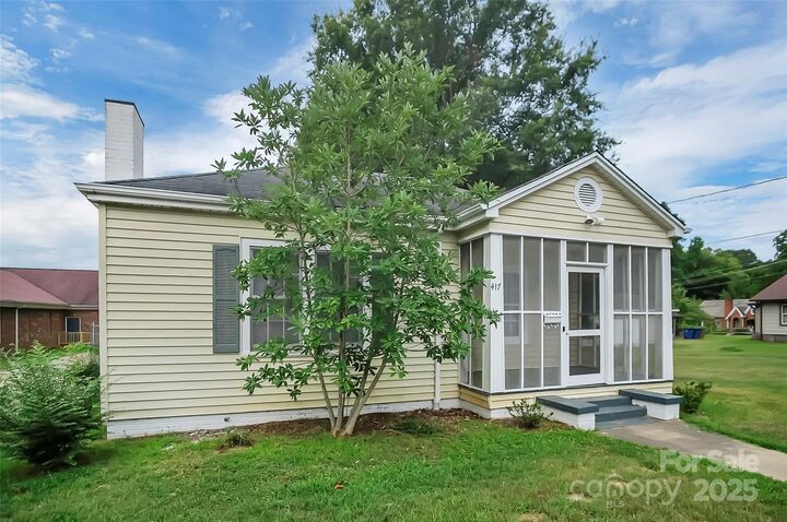 Property Photo:  417 W Graham Street  NC 28150 