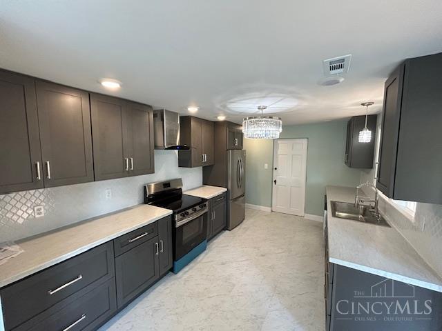 Property Photo: 608 Park Drive OH 43160