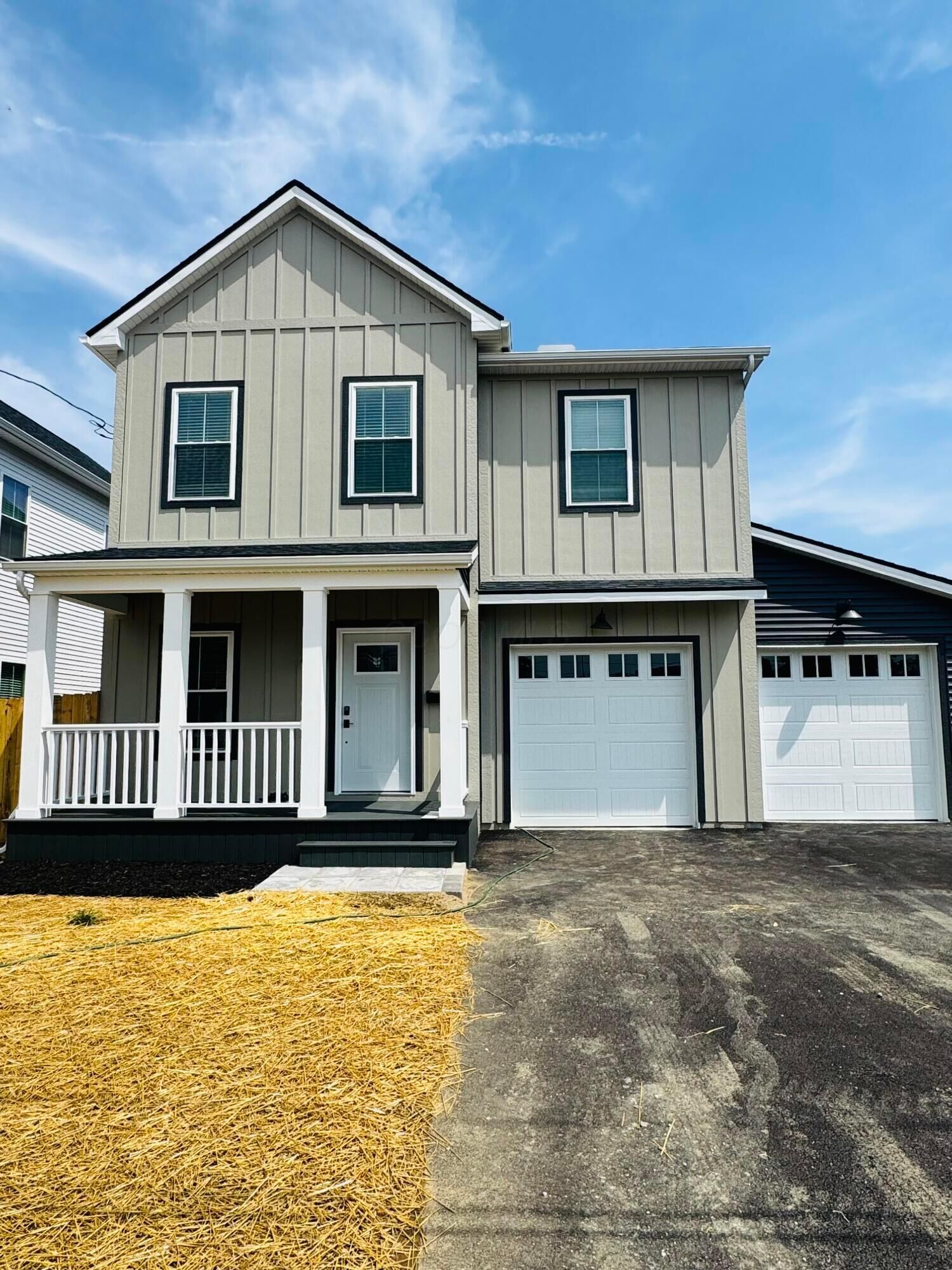 Property Photo: 1632 Marlboro Avenue OH 43207