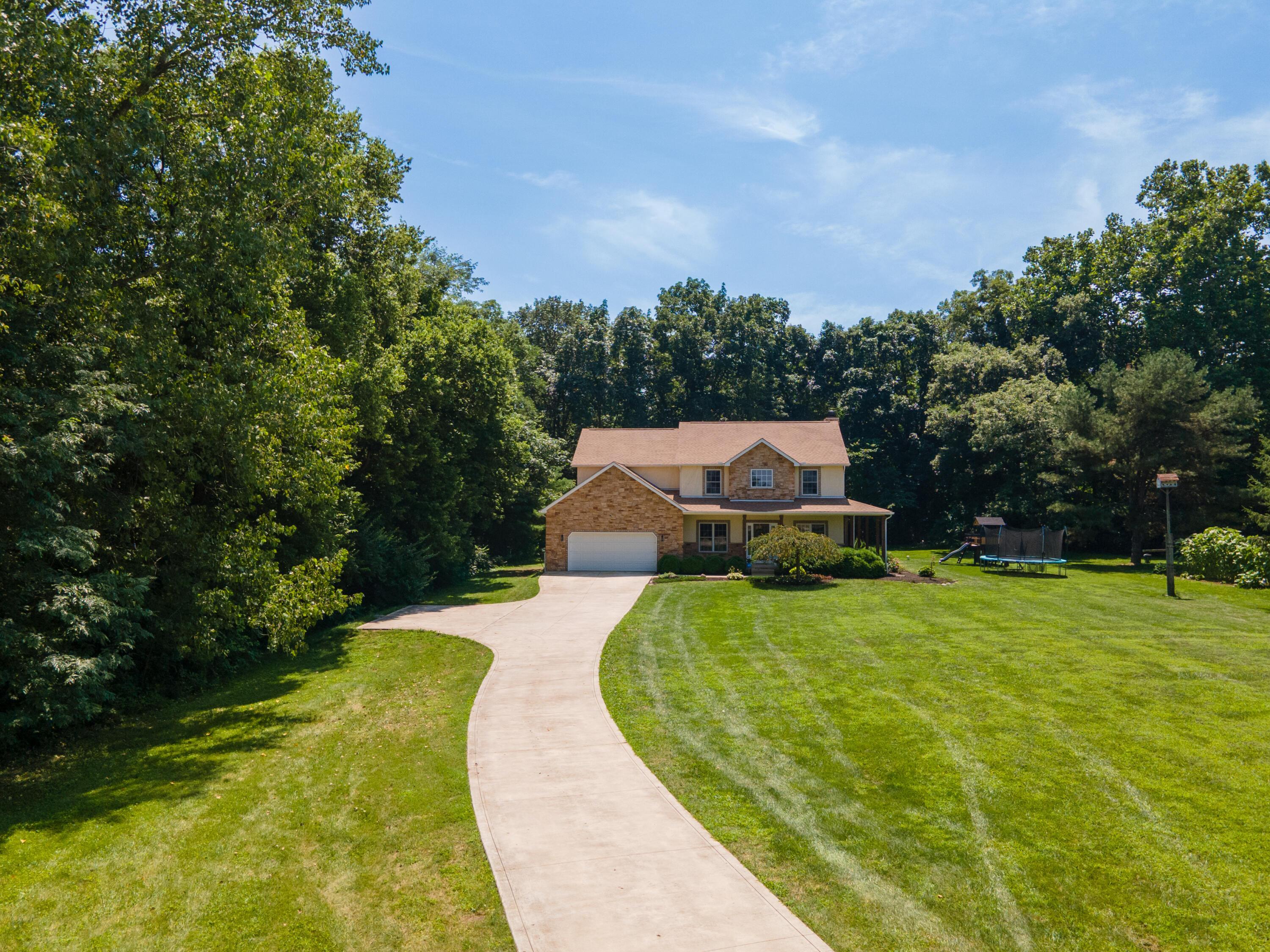 Property Photo: 747 London Groveport Road OH 43137