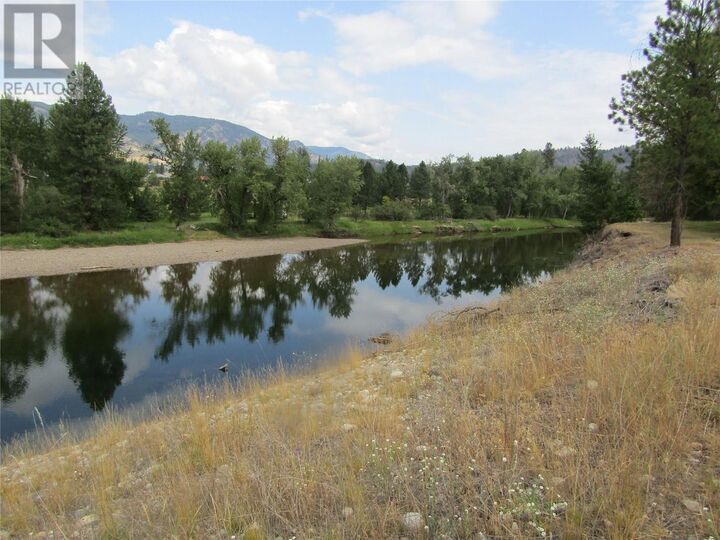 Property Photo: 5925 Danish Road BC V0H 1H4