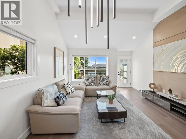 Photo de la propriété: 914 Rochester Avenue 104 BC V3K 2W6