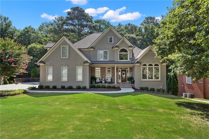 Property Photo:  1315 Woodland Trace  GA 30041 
