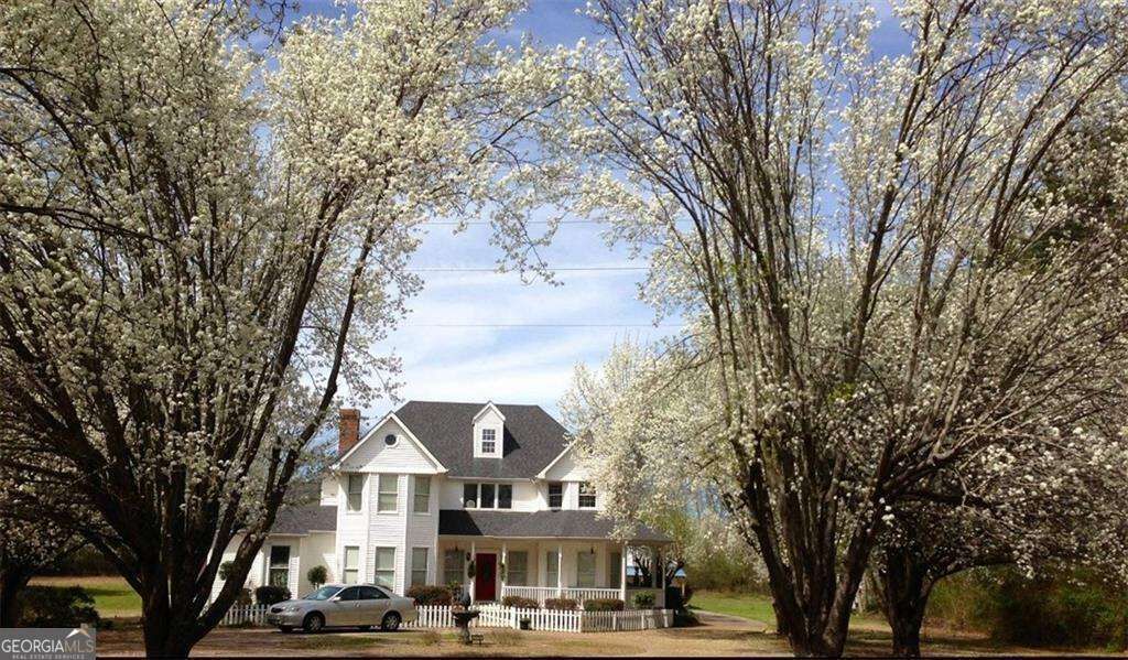 Property Photo: 2715 Williamson Road GA 30292