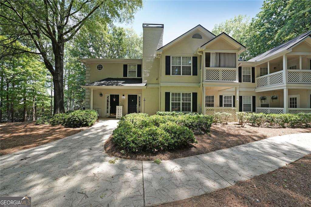 Property Photo: 1005 Peachtree Forest Terrace GA 30092