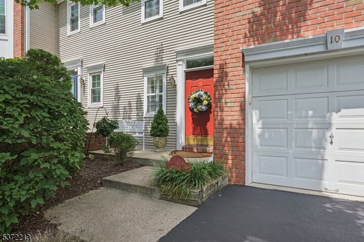Property Photo:  10 Constitution Way  NJ 07920 