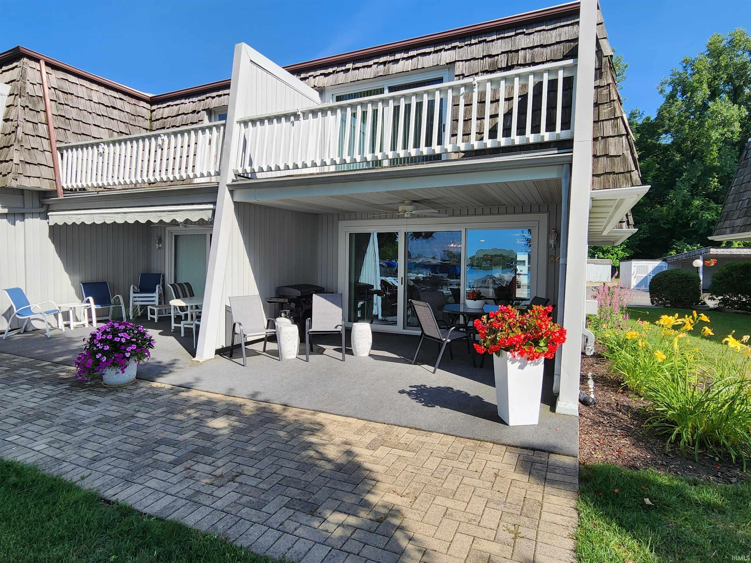 10095 N Turkey Creek Rd 24  Syracuse IN 46567 photo