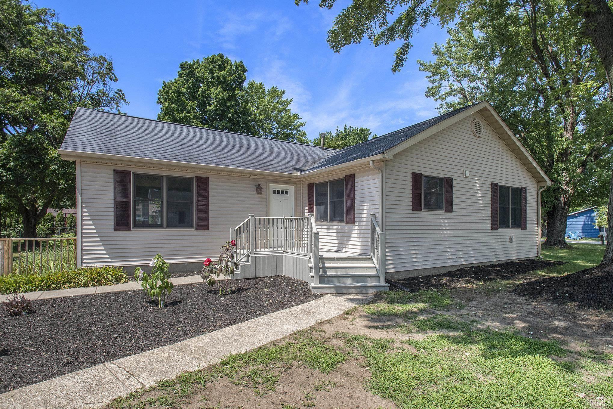 Property Photo: 16630 Barton Street IN 46530-9542