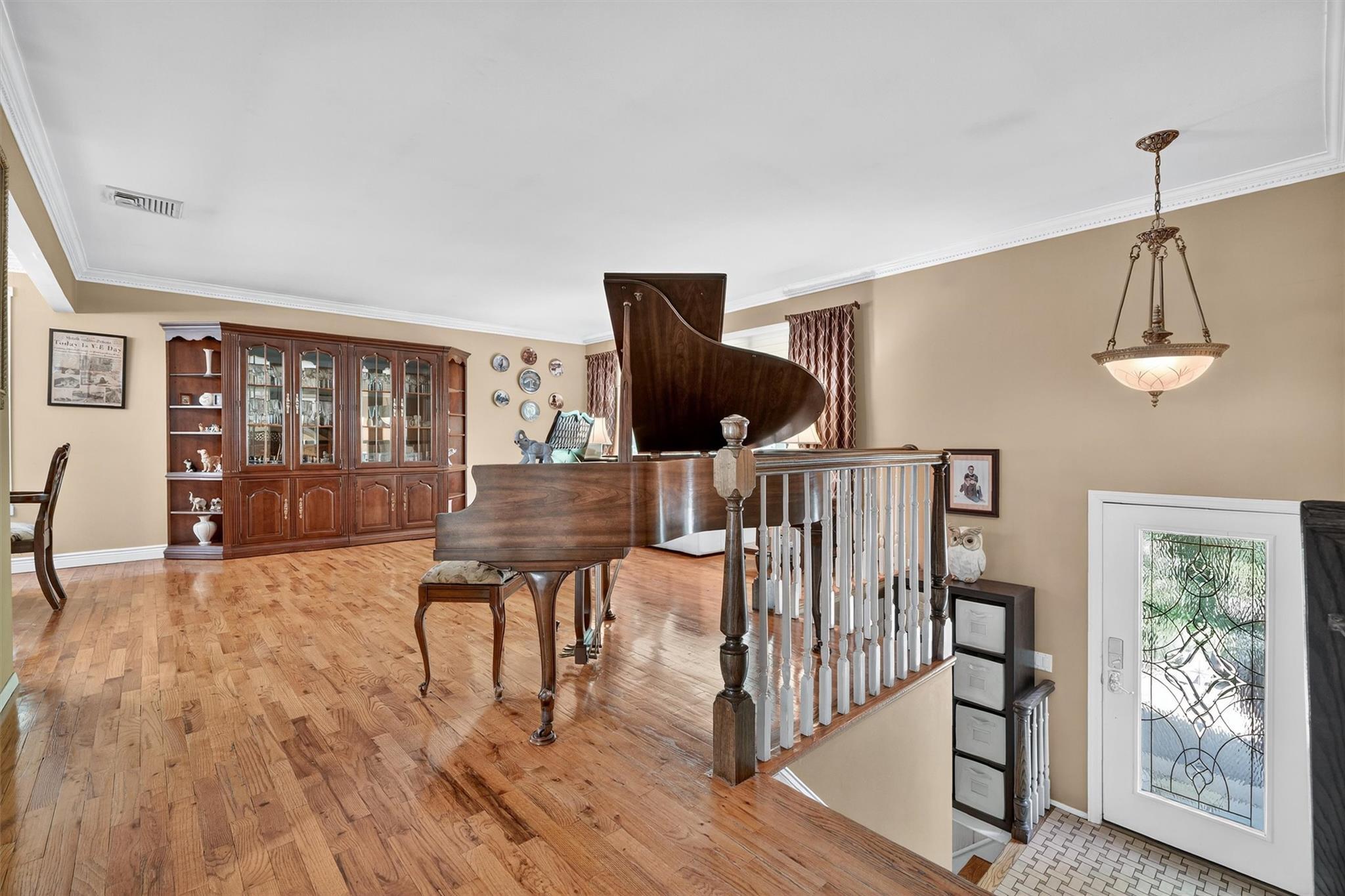 Property Photo: 8 Fairmont Terrace NY 10994