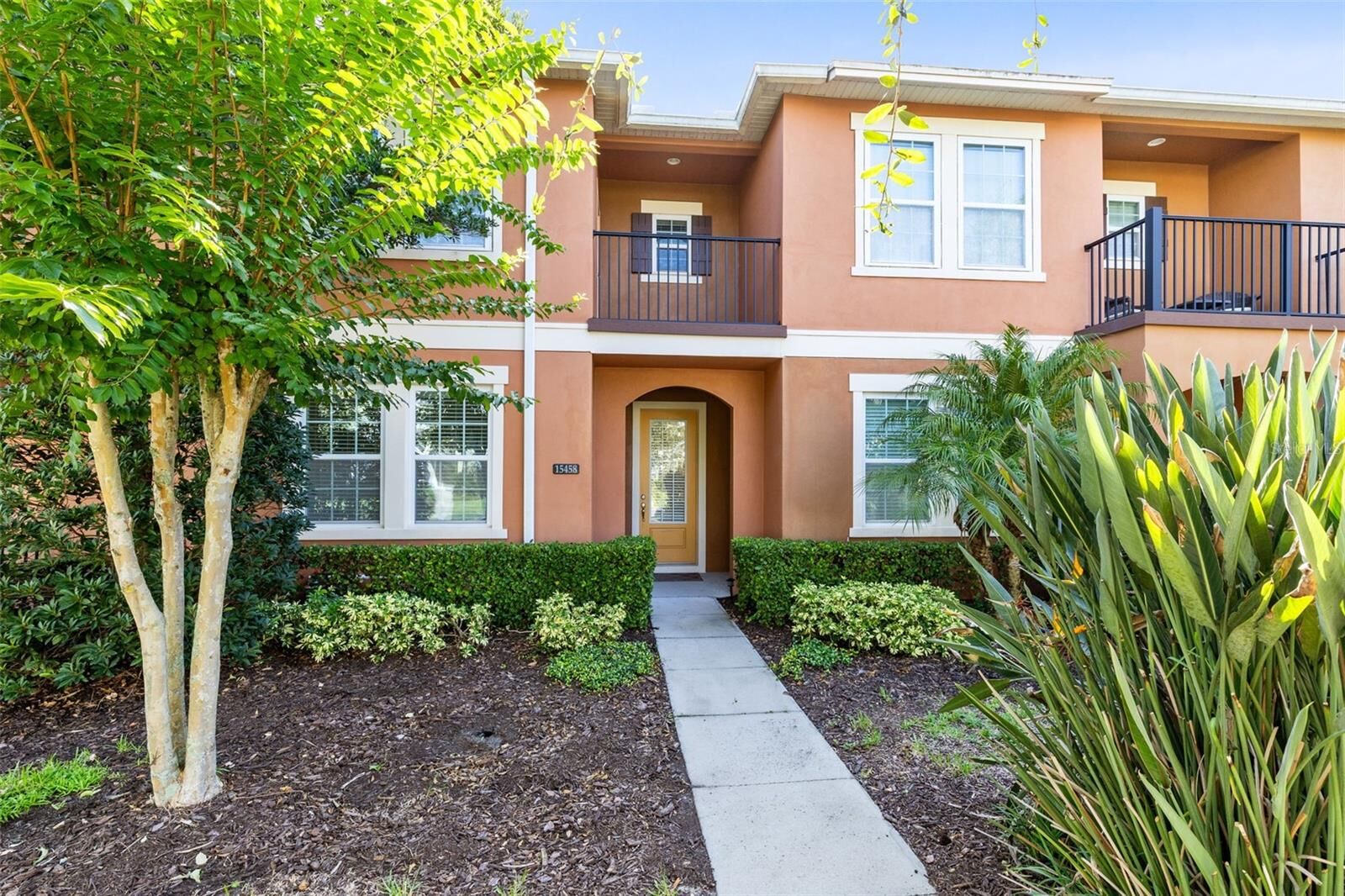 Property Photo: 15458 Honeybell Drive FL 34787