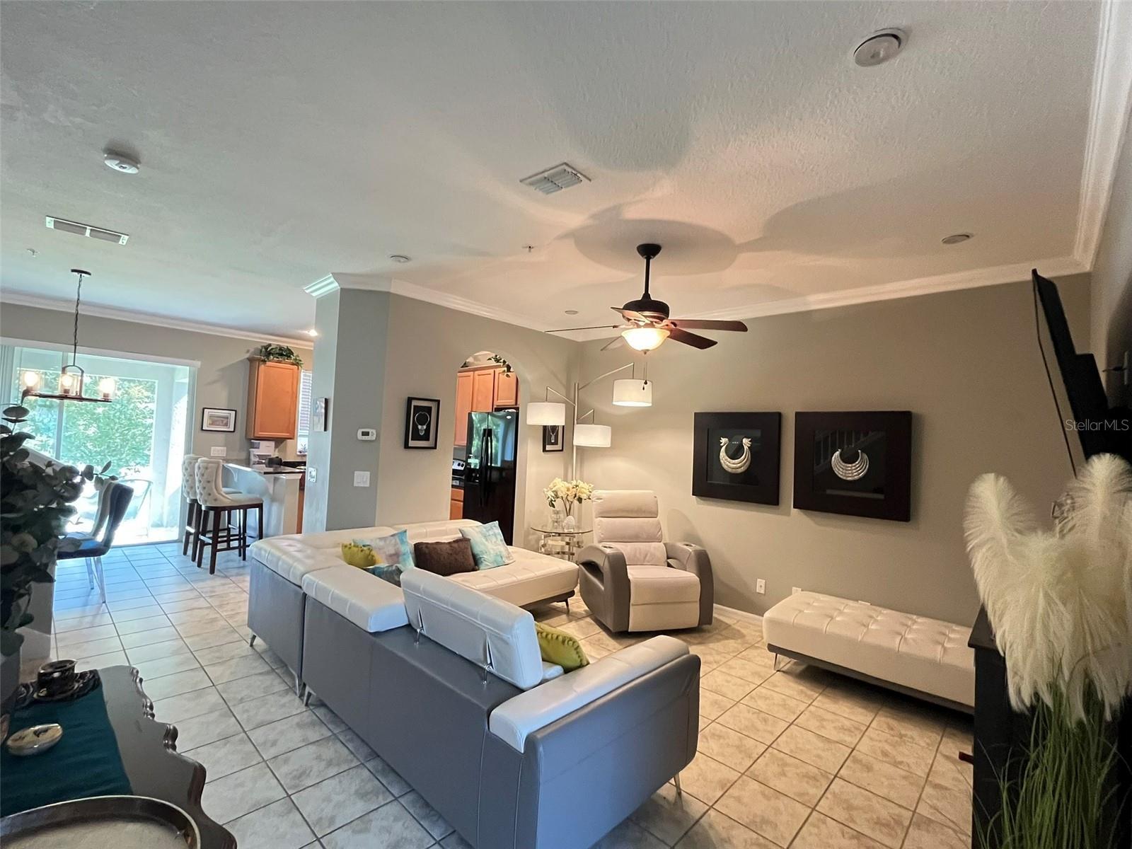 Property Photo: 35 Canterbury Bell Drive FL 32765