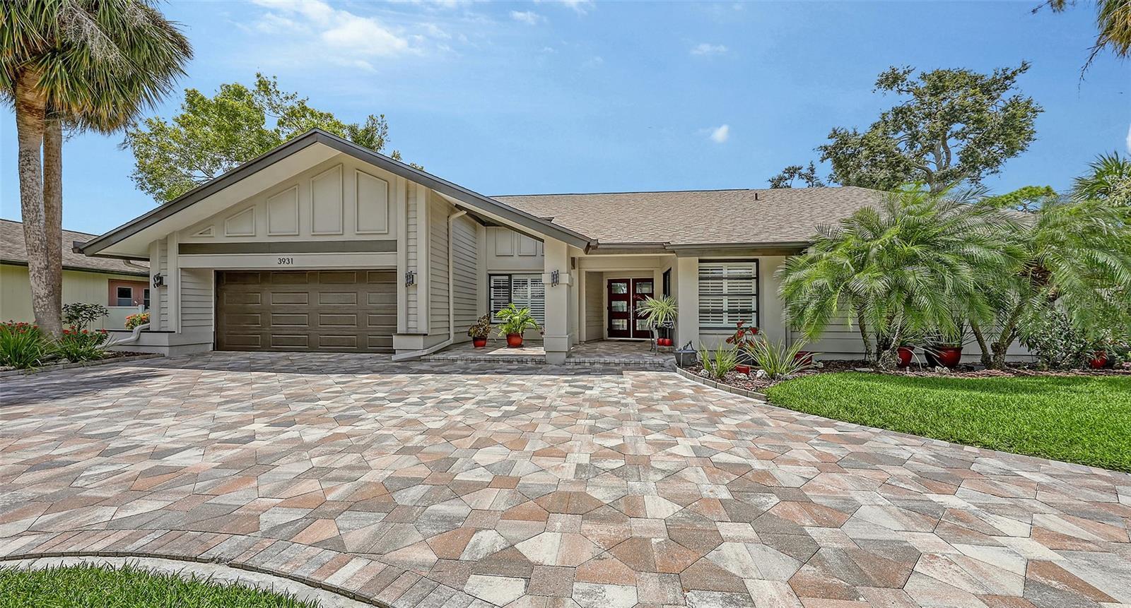 3931 Torrey Pines Boulevard  Sarasota FL 34238 photo