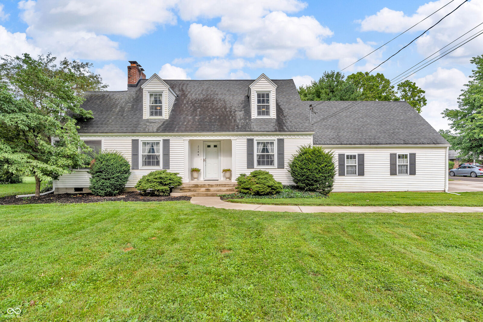 Property Photo:  2144 W Country Club Road  IN 47933