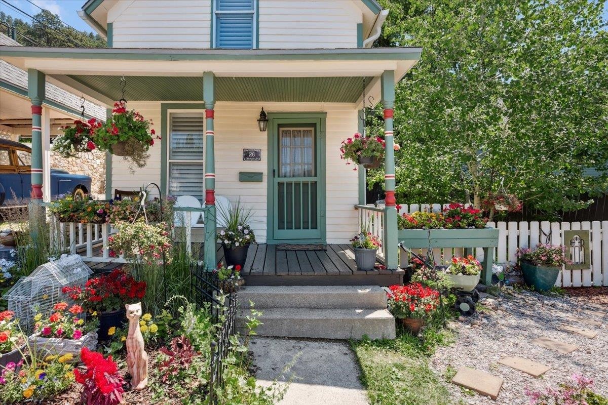 Property Photo: 26 Washington SD 57732